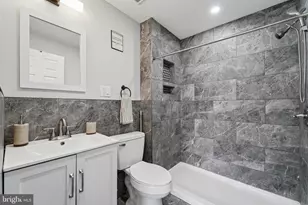 2124 Fernon St, Philadelphia, PA 19145 - Photo 15