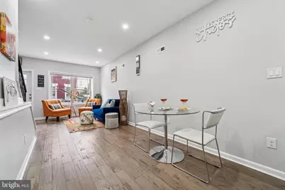 2124 Fernon Street, Philadelphia, PA 19145 - Photo 5