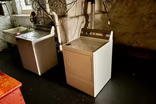 3318 Almond St, Philadelphia, PA 19134 - Photo 33