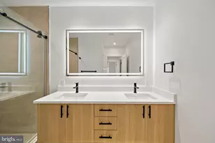 326 N 12th St, Philadelphia, PA 19107 - Photo 17