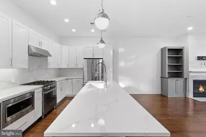 606 N 16th Street, Philadelphia, PA 19130 - Photo 9