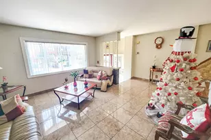 12628 Richton Rd, Philadelphia, PA 19154 - Photo 5