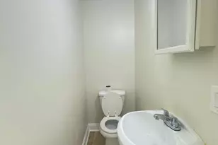 2248 N Bancroft St, Philadelphia, PA 19132 - Photo 5