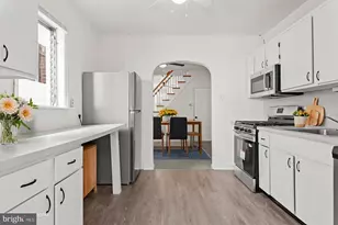 4474 Livingston St, Philadelphia, PA 19137 - Photo 9