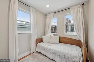 1233 N Hollywood St, Philadelphia, PA 19121 - Photo 13