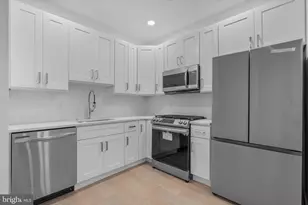 950 N 2nd St, Philadelphia, PA 19123 - Photo 3