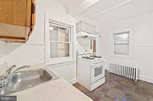 2122 E Lippincott St, Philadelphia, PA 19134 - Photo 9