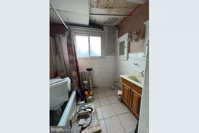 1236 Medary Avenue, Philadelphia, PA 19141 - Photo 17