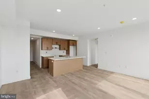 754 S 4th St, Philadelphia, PA 19147 - Photo 7