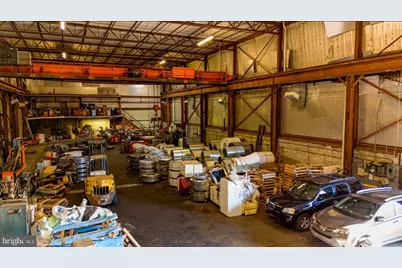 147 W Glenwood Avenue, Philadelphia, PA 19140 - Photo 5