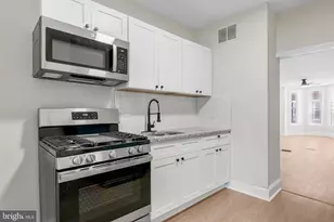 35 E Collom St, Philadelphia, PA 19144 - Photo 9