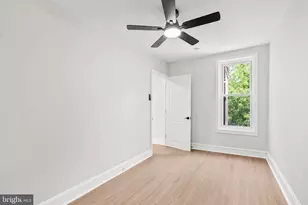 35 E Collom St, Philadelphia, PA 19144 - Photo 15