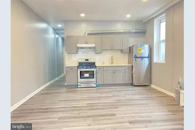 2013 S 5th Street, Philadelphia, PA 19148 - Photo 3