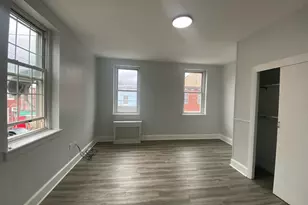 2013 S 5th St, Philadelphia, PA 19148 - Photo 13