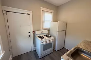 1945 W Hunting Park Ave, Philadelphia, PA 19140 - Photo 13