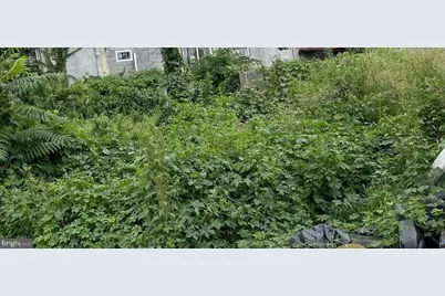 621 W Courtland Street, Philadelphia, PA 19140 - Photo 1