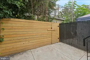 3237 Page St, Philadelphia, PA 19121 - Photo 13