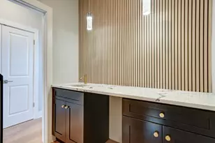 1941 N Leithgow St, Philadelphia, PA 19122 - Photo 13