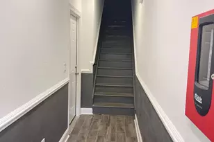 657 N 35th St, Philadelphia, PA 19104 - Photo 13