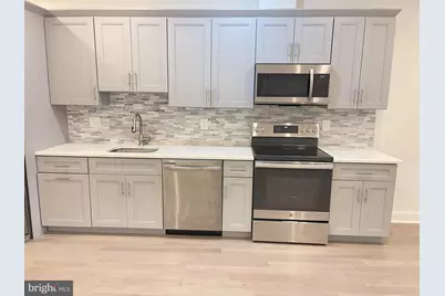 657 N 35th Street, Philadelphia, PA 19104 - Photo 17