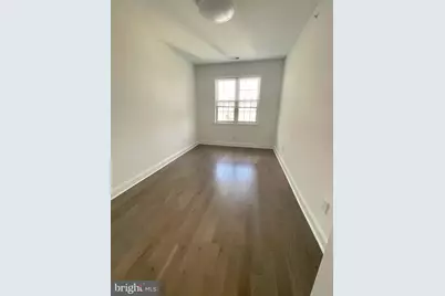 657 N 35th Street, Philadelphia, PA 19104 - Photo 9