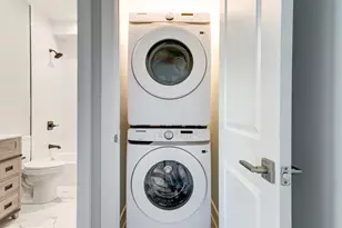 1933 N Leithgow St, Philadelphia, PA 19122 - Photo 67