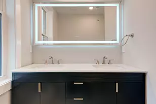 1933 N Leithgow St, Philadelphia, PA 19122 - Photo 25