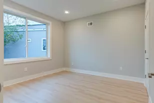 1933 N Leithgow St, Philadelphia, PA 19122 - Photo 5