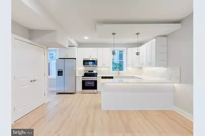 1933 N Leithgow Street, Philadelphia, PA 19122 - Photo 11