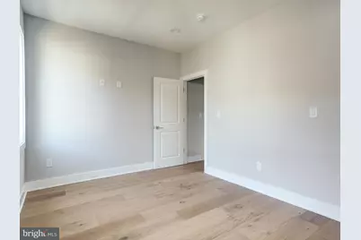 1933 N Leithgow Street, Philadelphia, PA 19122 - Photo 65