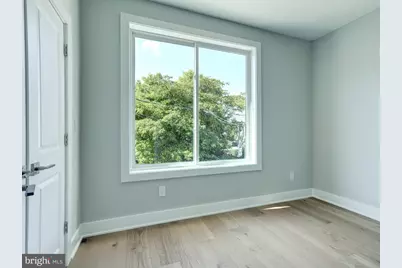1933 N Leithgow Street, Philadelphia, PA 19122 - Photo 63
