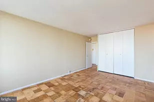 200 Locust St, Philadelphia, PA 19106 - Photo 9