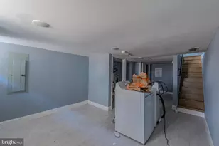 367 Winton St, Philadelphia, PA 19148 - Photo 21