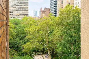 219 S 18th St, Philadelphia, PA 19103 - Photo 13