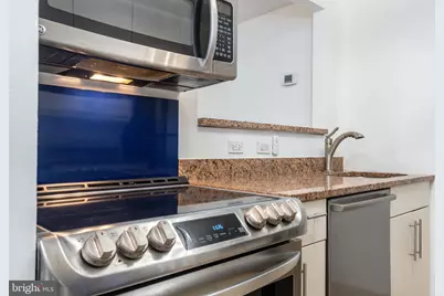 219 S 18th Street #705A, Philadelphia, PA 19103 - Photo 9