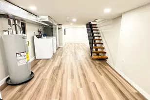 2437 S Beulah St, Philadelphia, PA 19148 - Photo 15