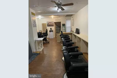 206 W Allegheny Avenue, Philadelphia, PA 19133 - Photo 9