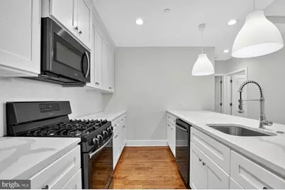 1420 E Susquehanna Avenue #C, Philadelphia, PA 19125 - Photo 5