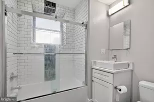 1420 E Susquehanna Ave, Philadelphia, PA 19125 - Photo 11