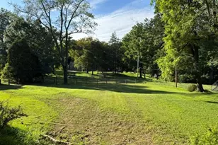 615 Spring Ln, Philadelphia, PA 19128 - Photo 5