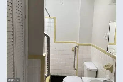 1522 S Myrtlewood Street, Philadelphia, PA 19146 - Photo 5