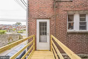 381 E Cliveden St, Philadelphia, PA 19119 - Photo 31