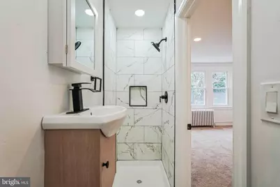 381 E Cliveden Street, Philadelphia, PA 19119 - Photo 15