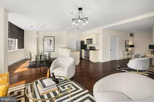 201 N 8th St, Philadelphia, PA 19106 - Photo 15