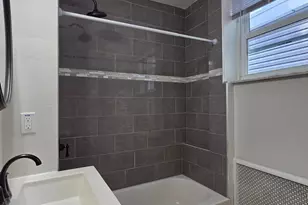 2028 S Opal St, Philadelphia, PA 19145 - Photo 23