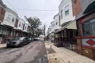 2251 S Hemberger St, Philadelphia, PA 19145 - Photo 3