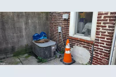 2549 S Fairhill Street, Philadelphia, PA 19148 - Photo 13