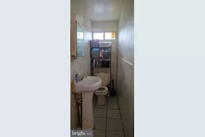 2549 S Fairhill Street, Philadelphia, PA 19148 - Photo 5
