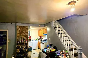 2549 S Fairhill St, Philadelphia, PA 19148 - Photo 3