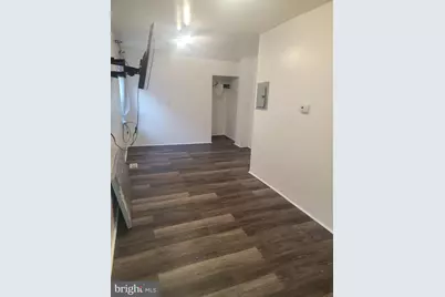 2111 W Susquehanna Avenue W, Philadelphia, PA 19121 - Photo 7